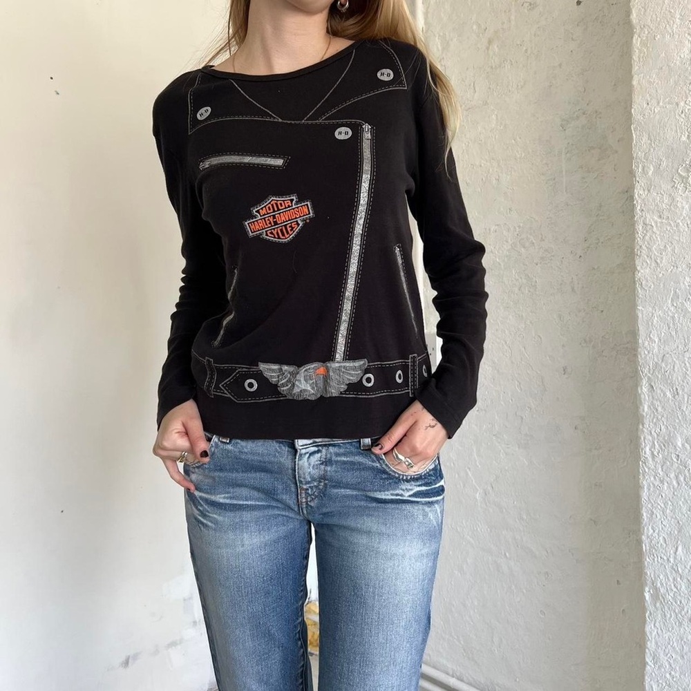Harley Davidson Women’s Multi Shirt SIZE XL
NWT